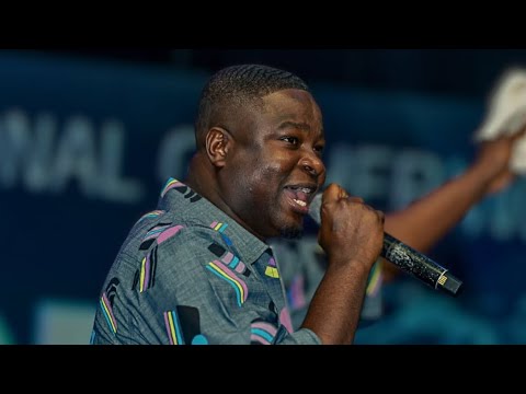 BIDEMI OLAOBA SCATTERED EVERYWHERE WITH HOT PRAISE AND WORSHIP 