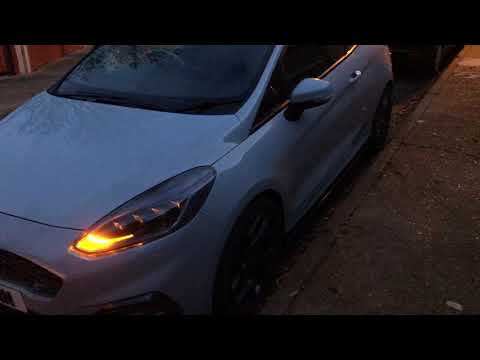 Fiesta mk8 autobeam sequential indicators (clear )