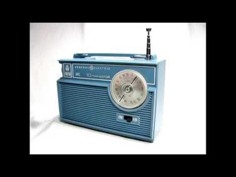 Connie Smith - Tiny Blue Transistor Radio