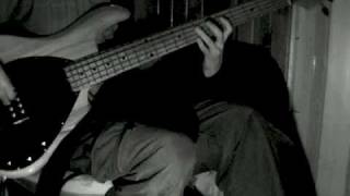 Danava "One Mind Gone Separate Ways" bass