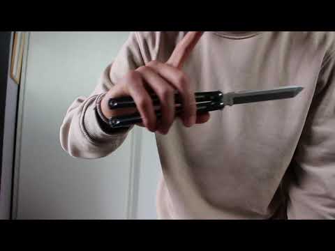 Commencer le couteau papillon ( balisong ) avec trois tricks