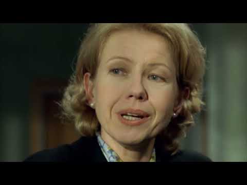 "Żółty szalik" Janusz Gajos - śmierdzisz tygodniową wódą, odwróć się tak jak się wszyscy odwracają