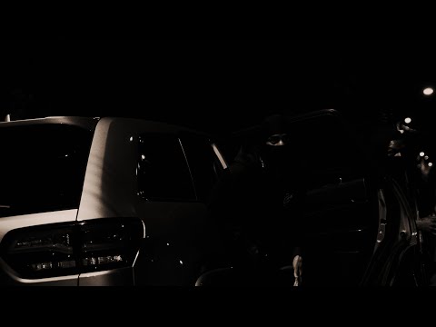 EBK Juvie Ju -''JUMPIN OUT DA JEEP" [Official Video] SHOT BY @Mitch_films