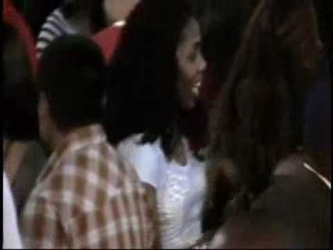 Descarga en el Barrio - Omar Córdova