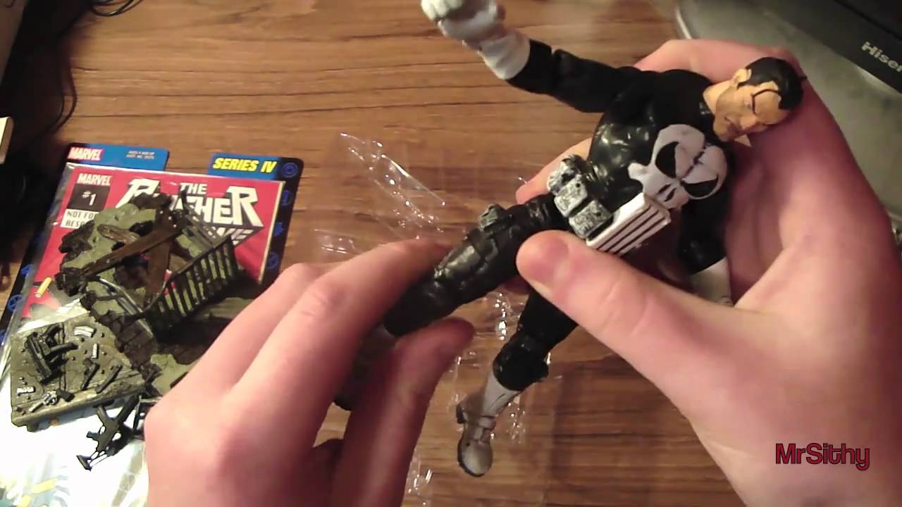 Punisher Marvel Legends Series 4 Unboxing & First Impressions