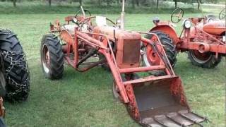 preview picture of video 'Paul Kulla Auction, Video 1 of 4, Tractors'