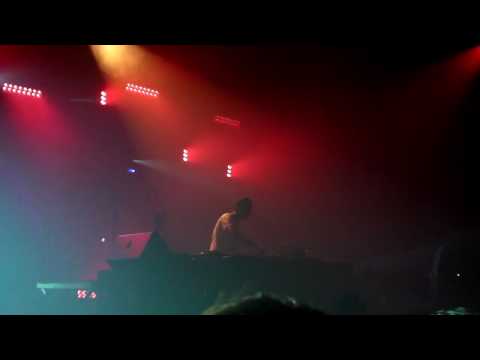 Brodinski, ICS - Workshop (DJ Madskillz Remix) (2) @ Printemps de Bourges 2010