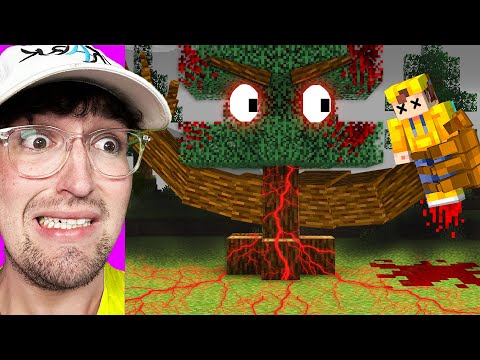 Shark - I Scared My Friend with BLOOD Forest in Minecraft