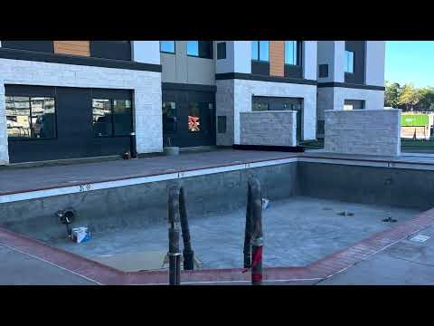 Residence Inn Marriott at Cal Expo Swimming Pool