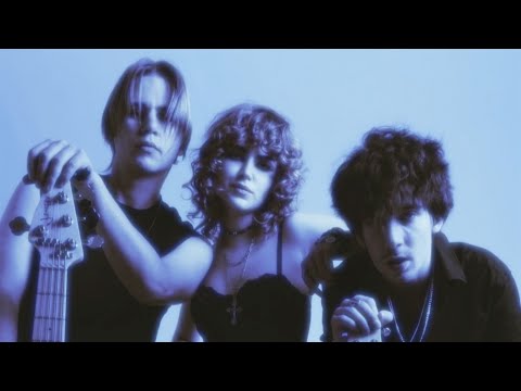 The Elliens - Тримай мене | Премʼєра | mood video