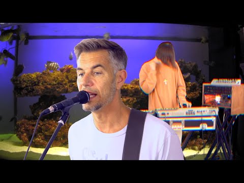 George Clanton & Nick Hexum - Crash Pad (Live @ Fishcenter - adult swim)