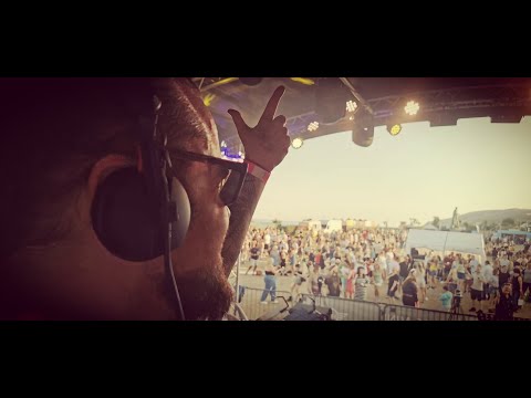 DJ Nicky B LIVE Mashup Set from E-Festival Eastbourne