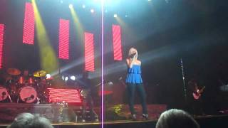 Kellie Pickler- Makin&#39; me fall In love again