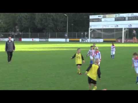 Veerse Boys F4   vs   JEKA   sept 2012 (de kannibalen)