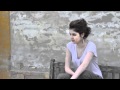 Videoklip Celeste Buckingham - Blue Guitar  s textom piesne