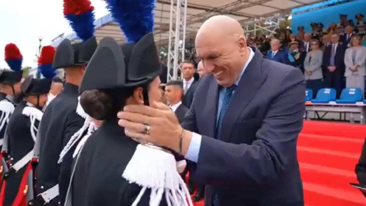 IL MINISTRO CROSETTO ALLE CELEBRAZIONI PER IL 212° ANNIVERSARIO DELL'ARMA DEI CARABINIERI