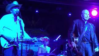 Dave Alvin & Phil Alvin - Empire Music Hall, Belfast, NI 13.4.16 (1 of 2)