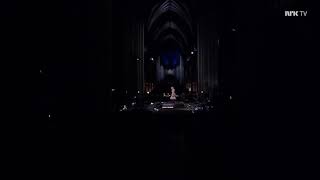AURORA Life On Mars (David Bowie) (Nidarsdomen&#39;s Cathedral Show, 02.11.17)
