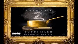 Gucci Mane - Runnin Cirkles (feat. Lil Wayne) [Trap God 2]