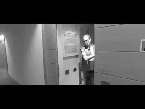 Toni junior & kura ft. Jimmy clash walk away (oficial music video)