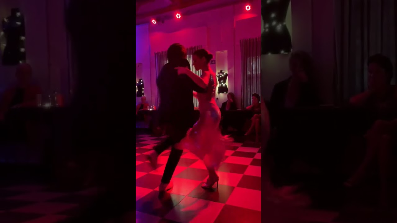 Gaston Torelli y Gri Montanaro - La Tupungatina ♡