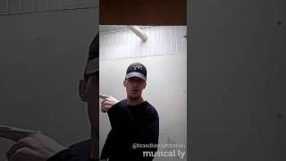 Musica.ly ( jul c'est pas beau )