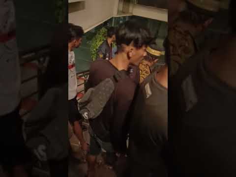 Demo para supir di atas kapal tol laut