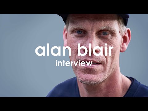 ALAN BLAIR SITS STILL FOR 2 HOURS!