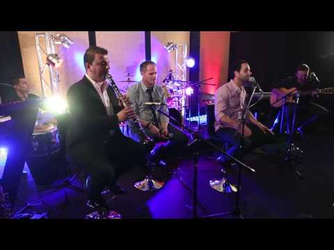 Blagojce Petrov & Art Plaza LIVE - Bolna E Legnala/Lazi Lazi Vere