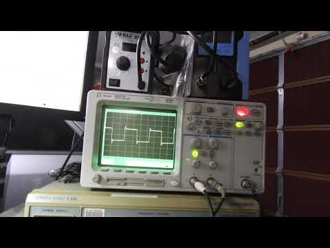 Esoteric P-700 unit with P-500 front panel.