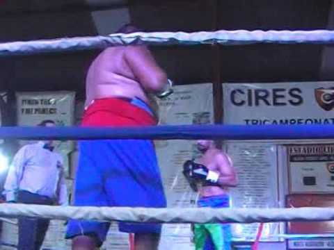 Emilio Ezequiel "Chiquito" Zárate vs. Luis Oscar "El Pequeño" Juárez V