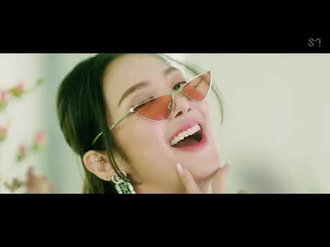 HYOYEON (효연) - DESSERT (디저트) (feat. LOOPY, SOYEON (G)I-DLE) - [Heb Sub]