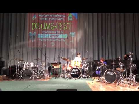 Antonio Sanches transcription played by Ilya Blazh