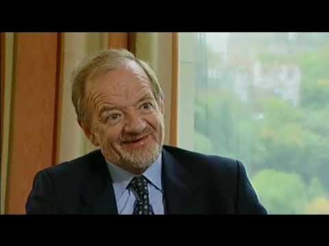 BBC NEWS BBC 1 ROBIN COOK DIES HQ FOOTAGE