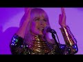 Toyah - Obsolete (Acoustic) | #SaturdaySongs