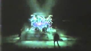 When The Lights Go Down - Live, Montreal Forum 1985