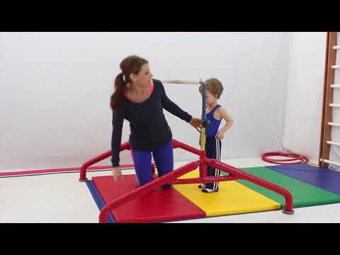 Preschool gymnastics - Climbing and Hanging