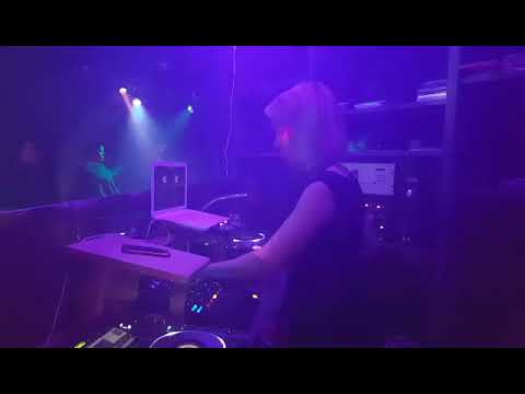 Miss Attila Atomick Club Grimentz élection Miss Atomick Club 13.02.2016