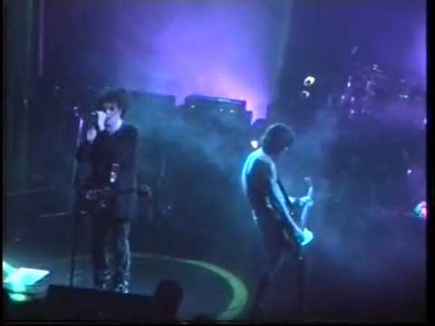 The Cure - Lullaby & Prayers for Rain live in Paris, le bataclan 1996