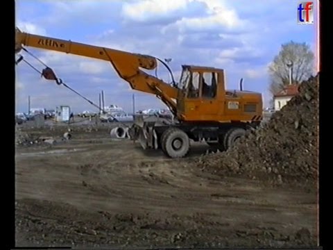 LIEBHERR A921 CRANE / Kran der Firma Züblin, 1989.