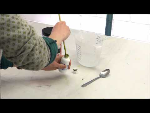 How to Mix Up Speedball Photo Emulsion for Screen Printing