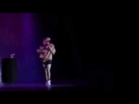 Galatzia - Cosas que me cagan de viajar en Avión!