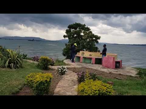 Samuka Island 🏝 | A Walking Tour Of This Rich Man's Paradise. Exploring Nature's Beauty