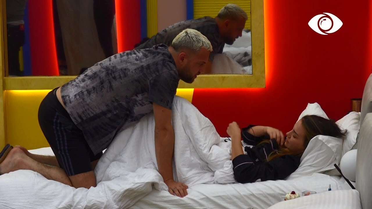 Mos!/Luizi i hidhet në krevat Kiarës