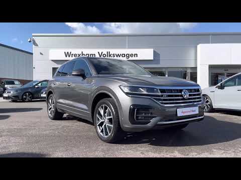 Volkswagen Touareg R-Line 3.0 TDI Silicone Grey Used | Wrexham Volkswagen