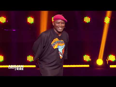 C'est le GRAND SPECTACLE DE NOEL, avec Le Magnific, BOukary, Agalawal et vos Humoristes Préférés !