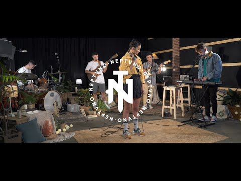 Della Du x Vic Mirallas x NEPTVNO - Somos Tres (Live)