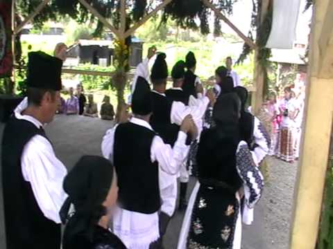 33 - DANSURI BATRANESTI SILIVASU DE CAMPIE - CUNUNA SPICULUI DE GRAU CRAIESTI -2010