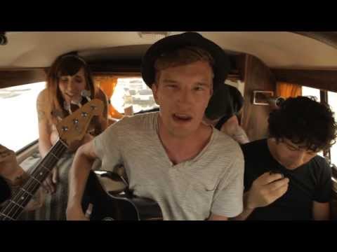 VDub Sessions // Paperscissor plays "Swiftly" (Episode 92)