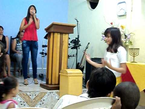 Quadrangular Vera Cruz..B.H..M.G..04-05-2011 - Louvor.....